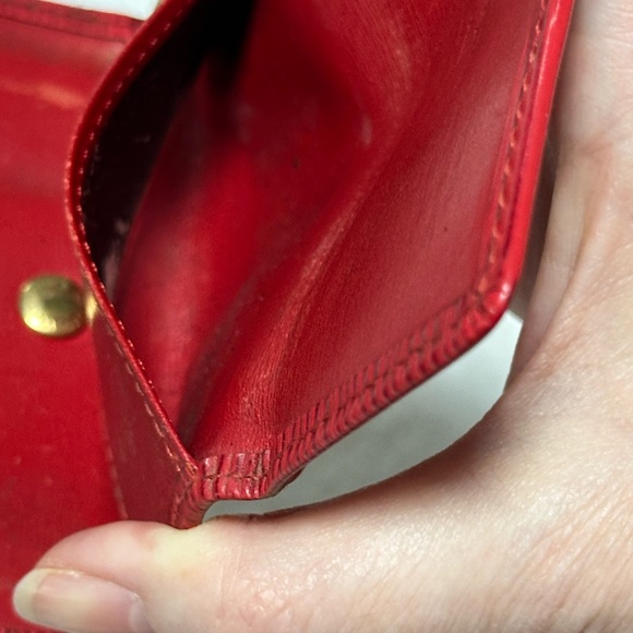 Louis Vuitton Red Key Case Wallet with Snap Closure - Picture 12 of 16